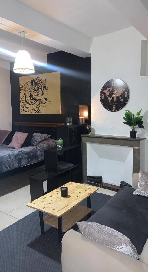 Tres Belle Suite Dans Le Centre Historique Ideale Pour 2 Personnes Orange  Exterior foto